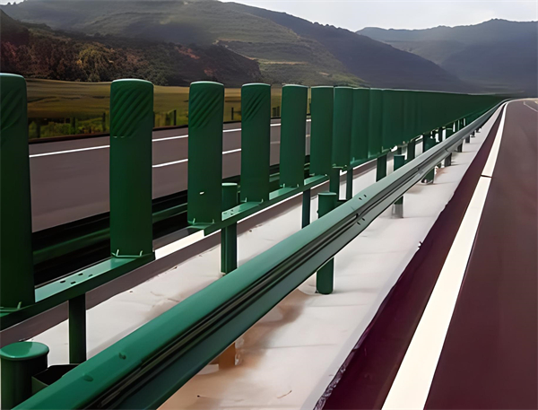 辽源三波护栏板在高速公路的应用